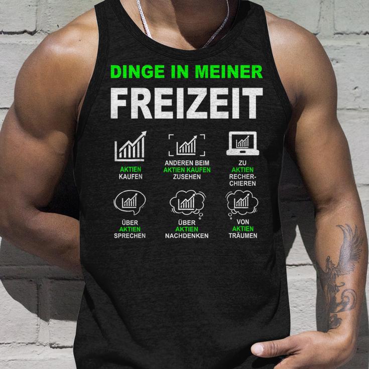 Aktien Börse Trader With Money Things In My Leisure Time Tank Top Geschenke für Ihn