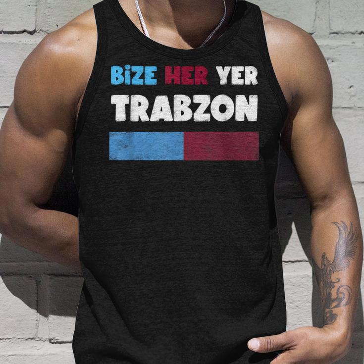 Bize Her Yer Trabzon Hediye Tank Top Geschenke für Ihn