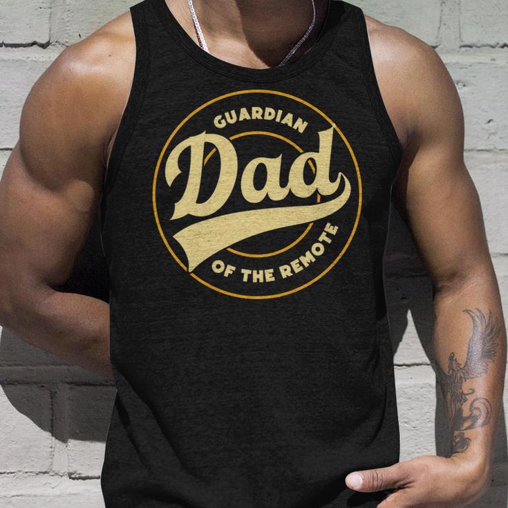 Dad Guardian Lustige Fernbedienung Tvatertag Papa Pops Daddy Da Tank Top Geschenke für Ihn