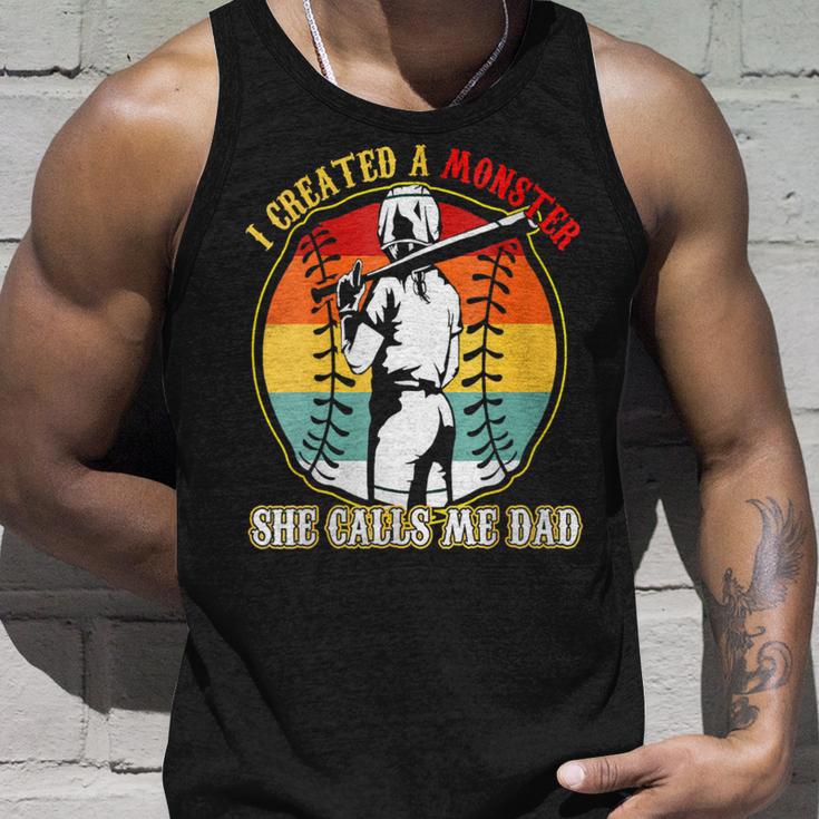 Damen Ich Habe Ein Monster Erschaffen Das Sie Mich Papa Nennt Softball Baseball Love Mit-Ausschnitt Tank Top Geschenke für Ihn