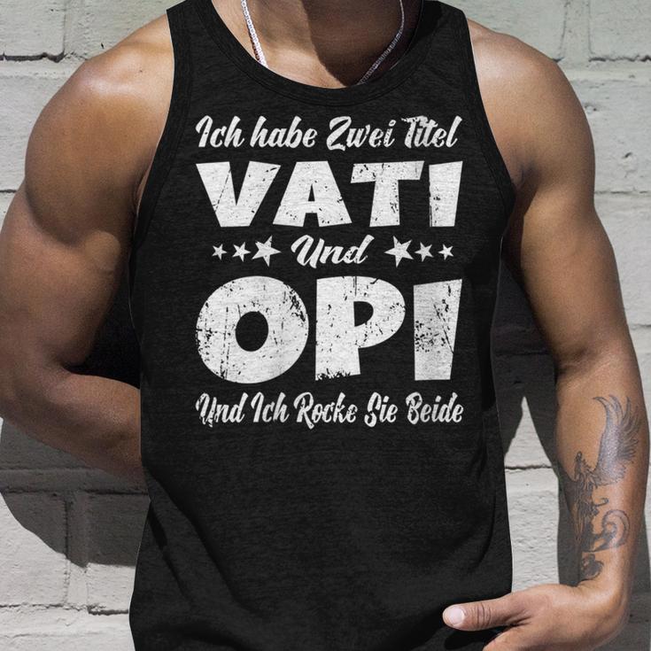 Damen Ich Habe Zwei Titel Papa Und Opa -Aterati & Opiatertag Mit-Ausschnitt Tank Top Geschenke für Ihn