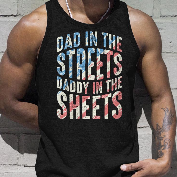 Damen Papa Auf Der Straße Papa In Den Laken Mit-Ausschnitt Tank Top Geschenke für Ihn