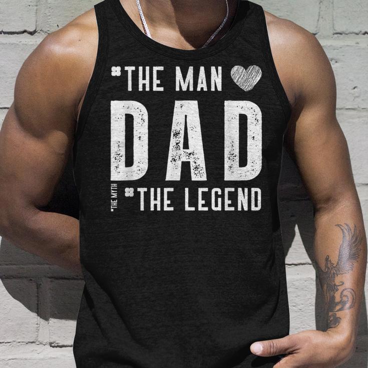 Der Mann Die Legende Der Mythos Das Sprichworton Papaater Tank Top Geschenke für Ihn