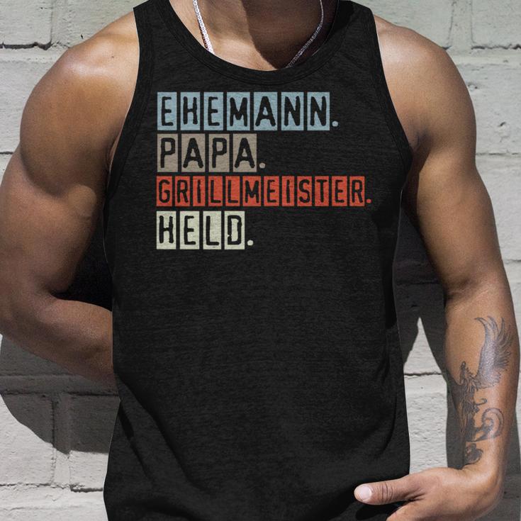 Ehemann Papa Grillmeister Held Grillen Geschenkatertag Tank Top Geschenke für Ihn