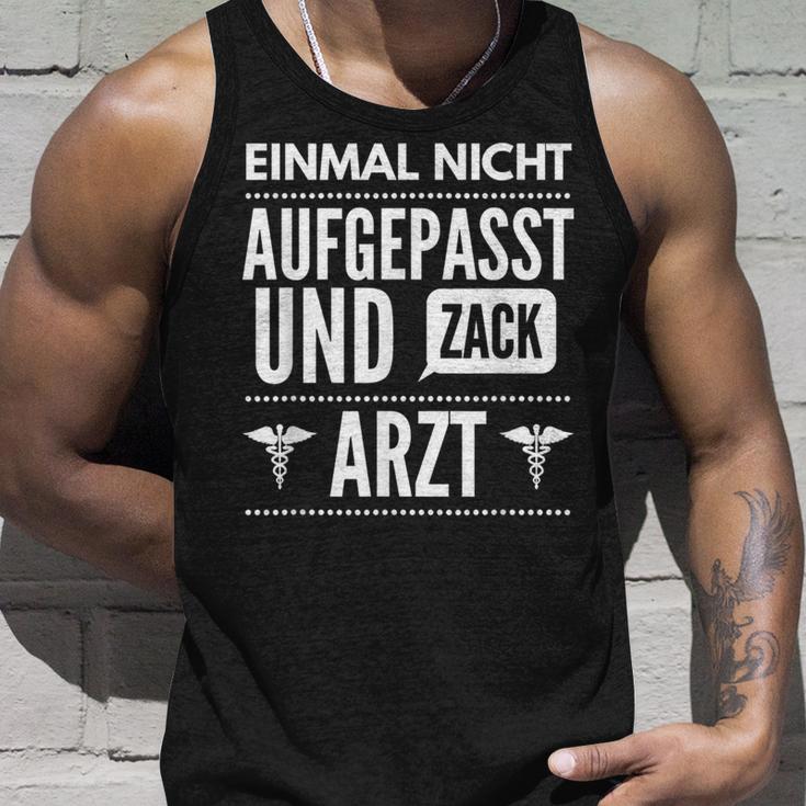 Einmal Nicht Sicht Und Zack Doctor Medicine Exams Tank Top Geschenke für Ihn