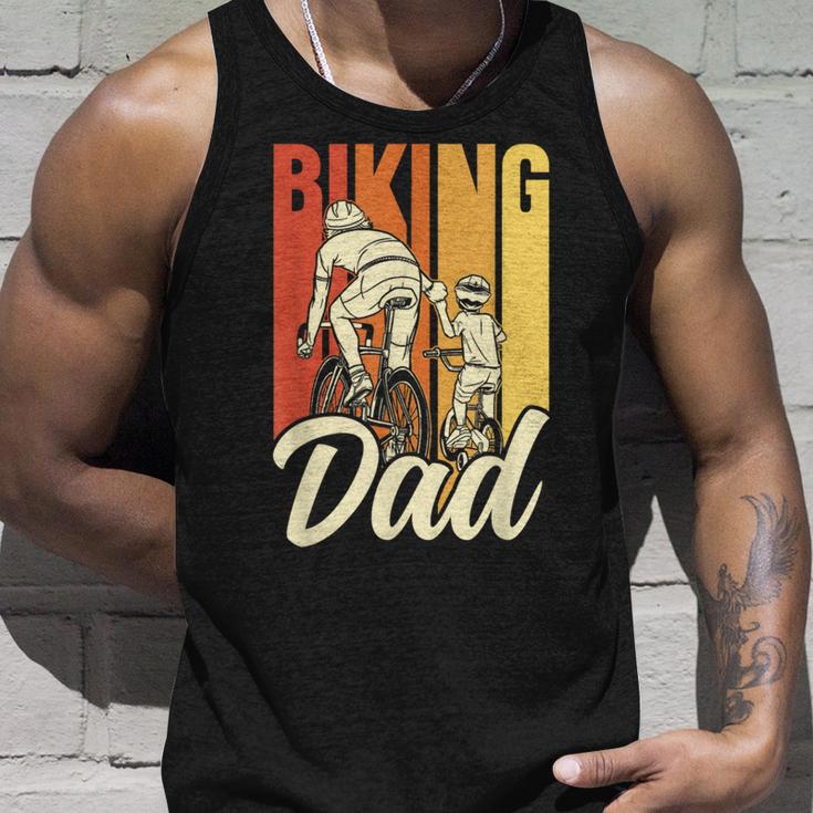 Fahrradfahrenderater Radfahren Radfahrer Fahrrad Papa Papi Tank Top Geschenke für Ihn