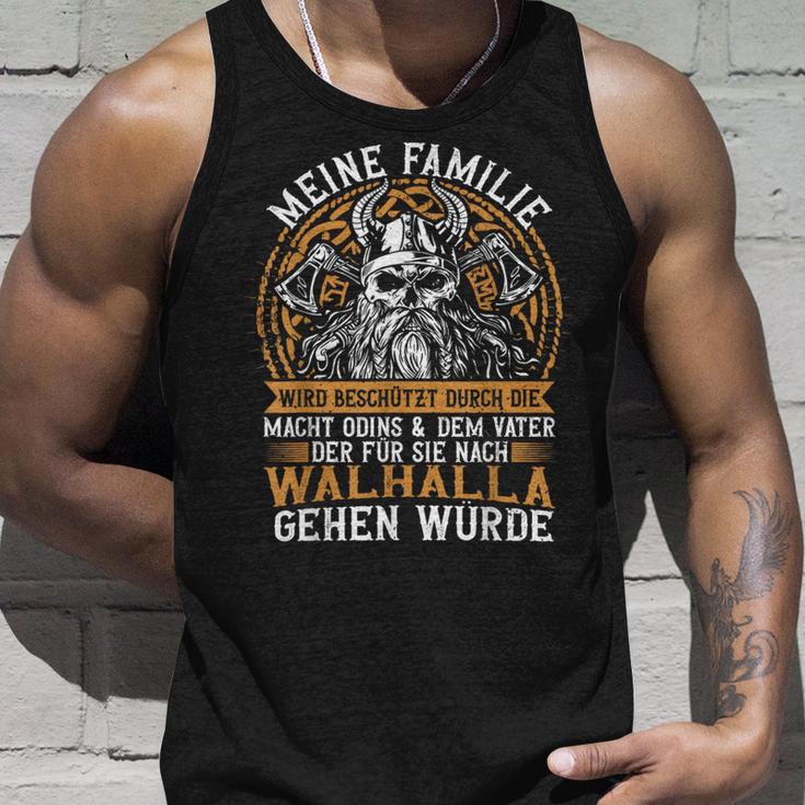 My Family Wird Schützt Father Walhallaiking S Tank Top Geschenke für Ihn