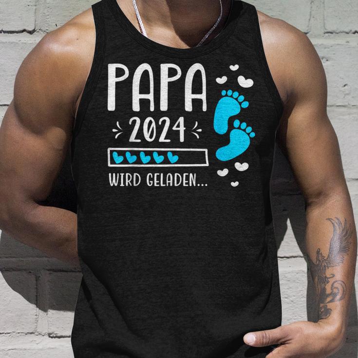 Father 2024 Wird Geladen Papa Loading 2024 Werdender Papa Tank Top Geschenke für Ihn