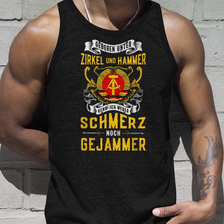 Geboren Unter Zirkel Und Hammer Geboren Unter Zirkel Und Hammer S Tank Top Geschenke für Ihn