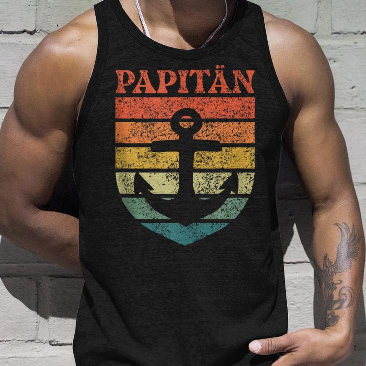 Herren Papa Wortspiel Kapitänatertag Papitän Tank Top Geschenke für Ihn