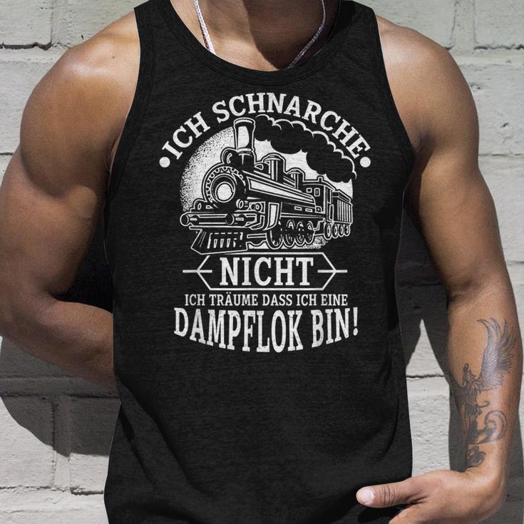 Ich Schnarche Nicht Ich Träume Dass Ich Ein Damplok Bin Tank Top Geschenke für Ihn