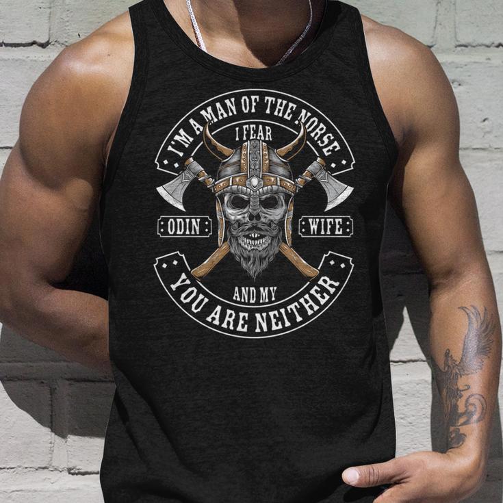 I'm A Man Of The Norse Lustiger Wikinger Ehemann Papa Tank Top Geschenke für Ihn