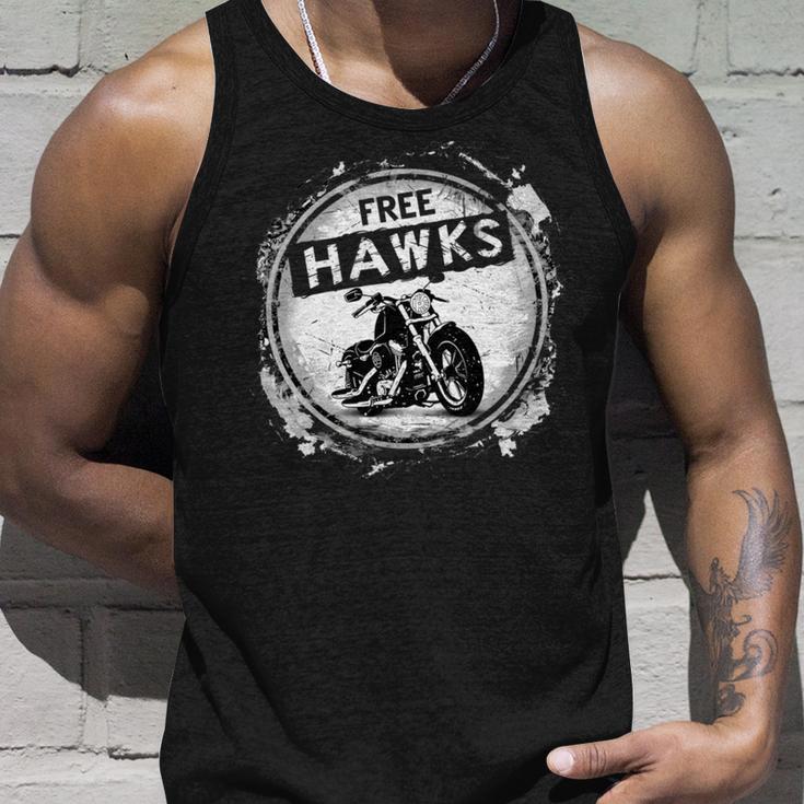 Kostenlose Falken Tank Top Geschenke für Ihn