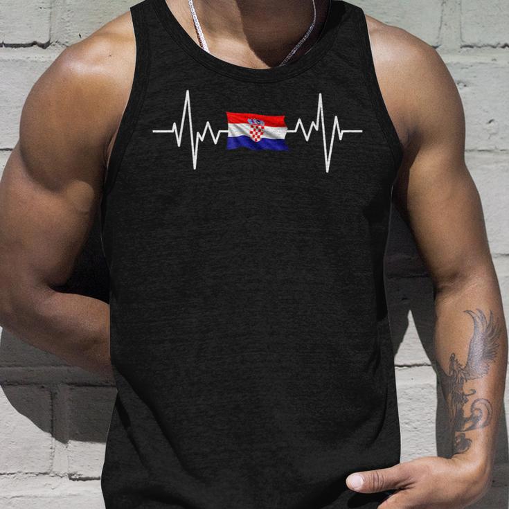 Kroatische Flagge Geschenk Herzschlag Kroatien Hrvatska Tank Top Geschenke für Ihn