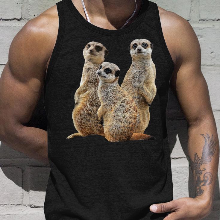 Meerkat On Safari In Africa Tank Top Geschenke für Ihn