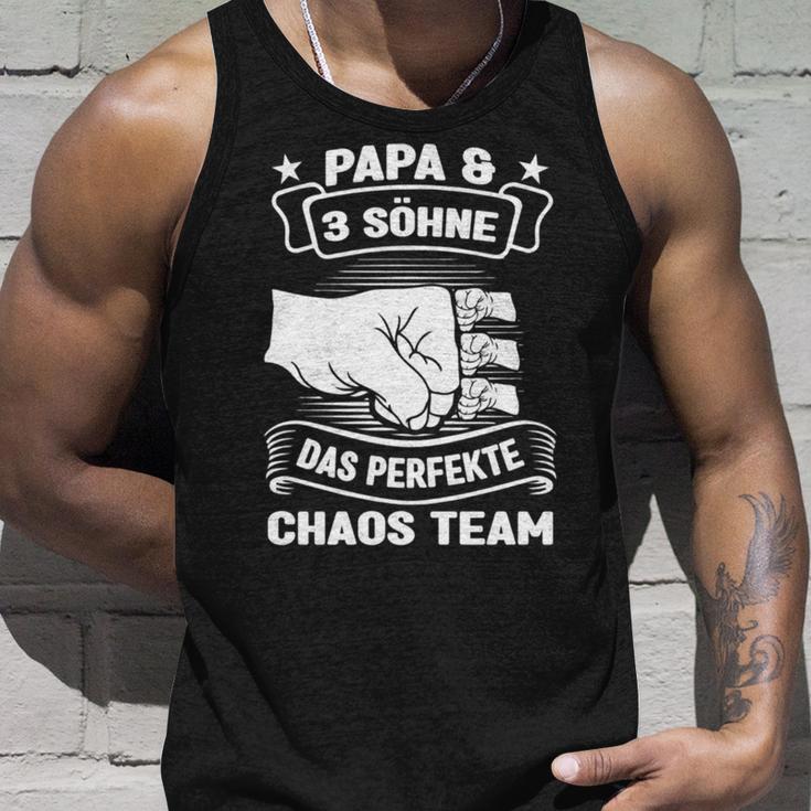 Papa & 3 Söhne Chaos Team Papa 3 Söhne Tank Top Geschenke für Ihn