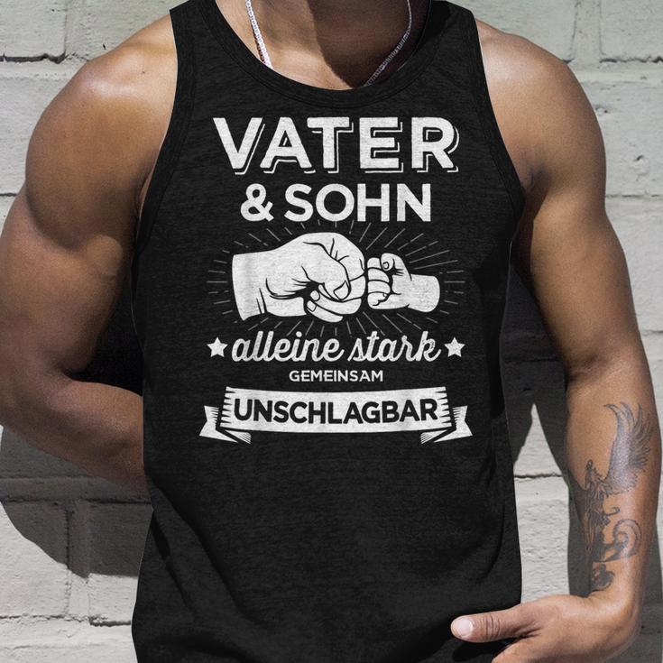 Papa & Sohn Stark Unschlagbar Fürateratertag Birthday Tank Top Geschenke für Ihn