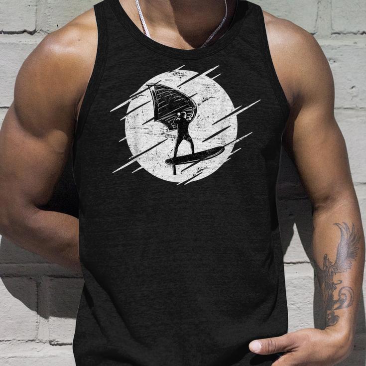 Retro Wing Foil Wing Surf Moon Surfer Foiler Tank Top Geschenke für Ihn