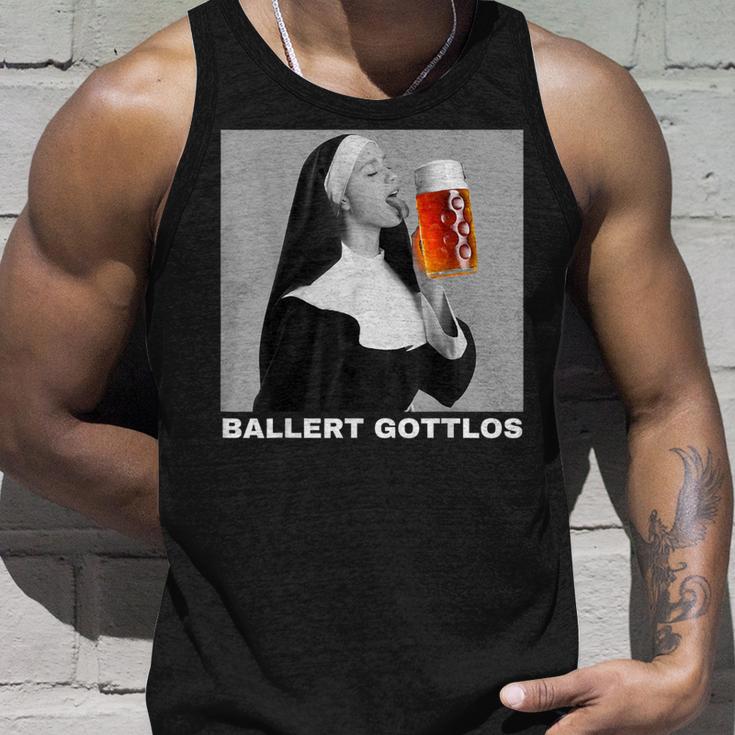 Stag Party Ballert Gottlos Tank Top Geschenke für Ihn