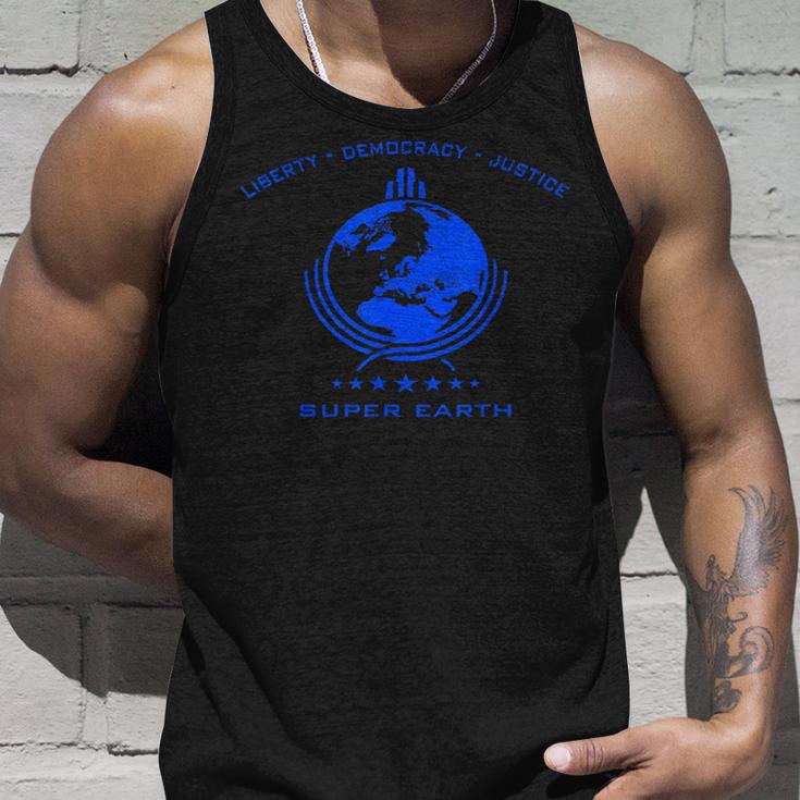 Super Earth Stürzt Sich In Die Hölleum Die Freiheit Zu Find Tank Top Geschenke für Ihn