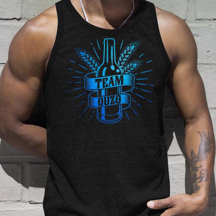 Team Ouzo Alcohol Greece Ouzo Schnapps Tank Top Geschenke für Ihn