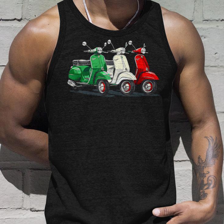 Tricolore Mit Italienischer Flagge Italienischer Roller Tank Top Geschenke für Ihn