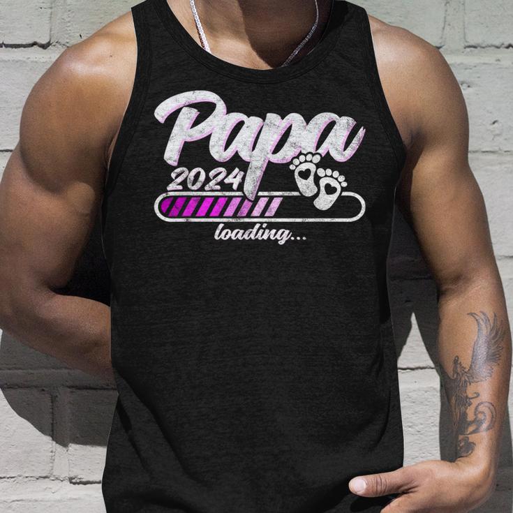 Werdenderater Papa 2024 Loading Tank Top Geschenke für Ihn