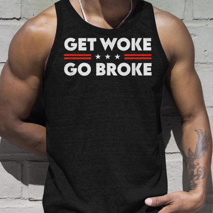 Get Woke Go Broke Unwoke Meme S Tank Top Geschenke für Ihn