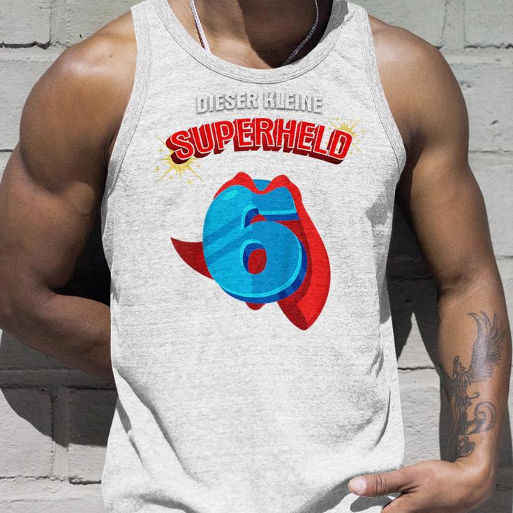 Children's 6Th Birthday Dieser Kleine Superheld Ist 6 Jahre Alt Held Tank Top Geschenke für Ihn