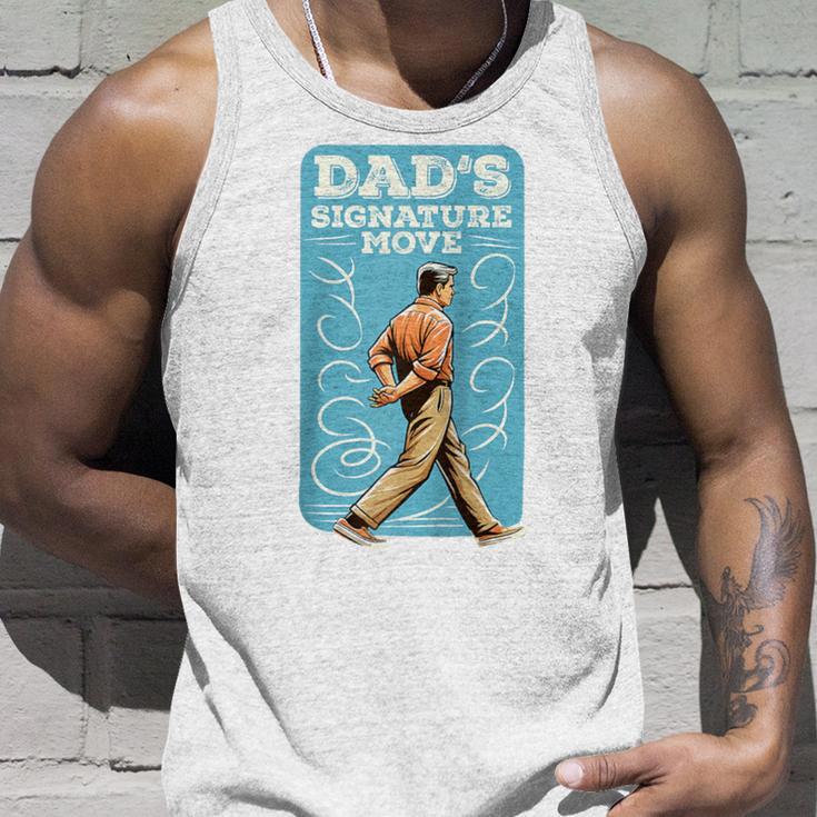 Herren Papas Signature Move Lustiges Papa-Meme Zumatertag Des Großvaters Raglan Tank Top Geschenke für Ihn