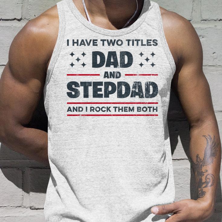 Ich Habe Zwei Titel Papa Und Stiefvater Lustigeatertag Tank Top Geschenke für Ihn