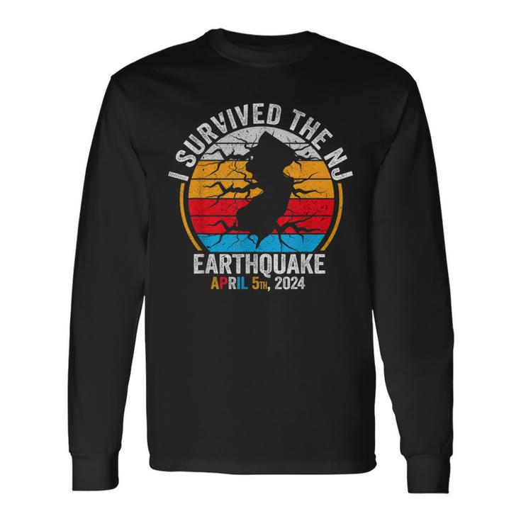 Retro Vintage I Survived The Nj Earthquake Long Sleeve T-Shirt