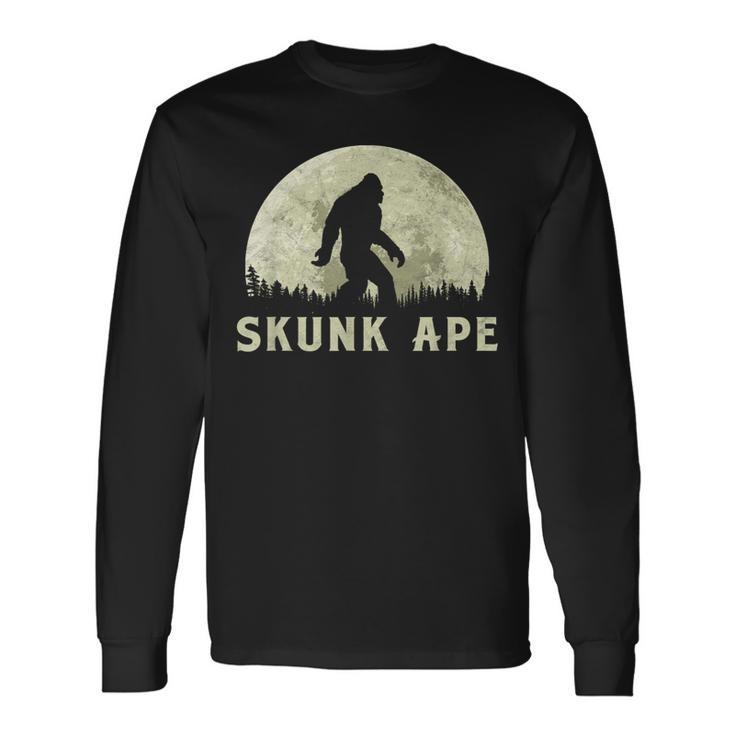 Skunk Ape Bigfoot Moon Silhouette Retro Believe Long Sleeve T-Shirt