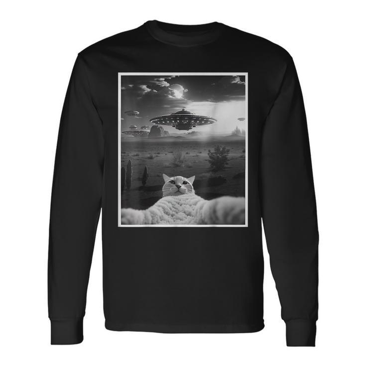 Threadwei Alien Ufo Cat Selfie Kitty Graphic Cat Lover Long Sleeve T-Shirt