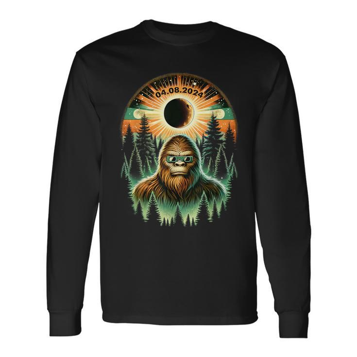 Total Solar Eclipse 2024 Vintage Bigfoot Sasquatch Long Sleeve T-Shirt Gifts ideas