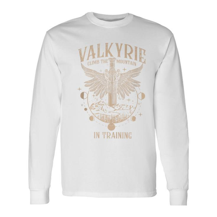 Vintage Retro Valkyrie Climb The-M0untain In Training Long Sleeve T-Shirt
