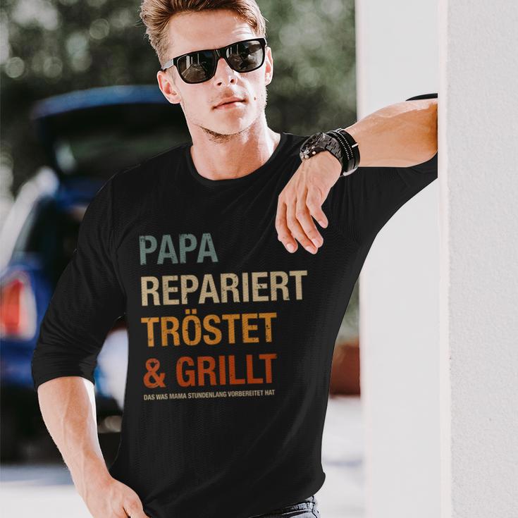 Bbq Papa Repariert Komöstet Und Grillt For Dad Langarmshirts Geschenke für Ihn