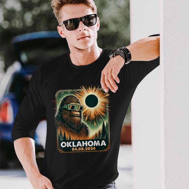 Bigfoot Oklahoma Total Solar Eclipse 2024 Eclipse Glasses Long Sleeve T-Shirt Gifts for Him