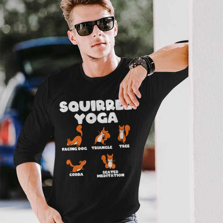 Eichhörnchen Yoga Lustiges Pose Illustration Schwarz Langarmshirts Geschenke für Ihn