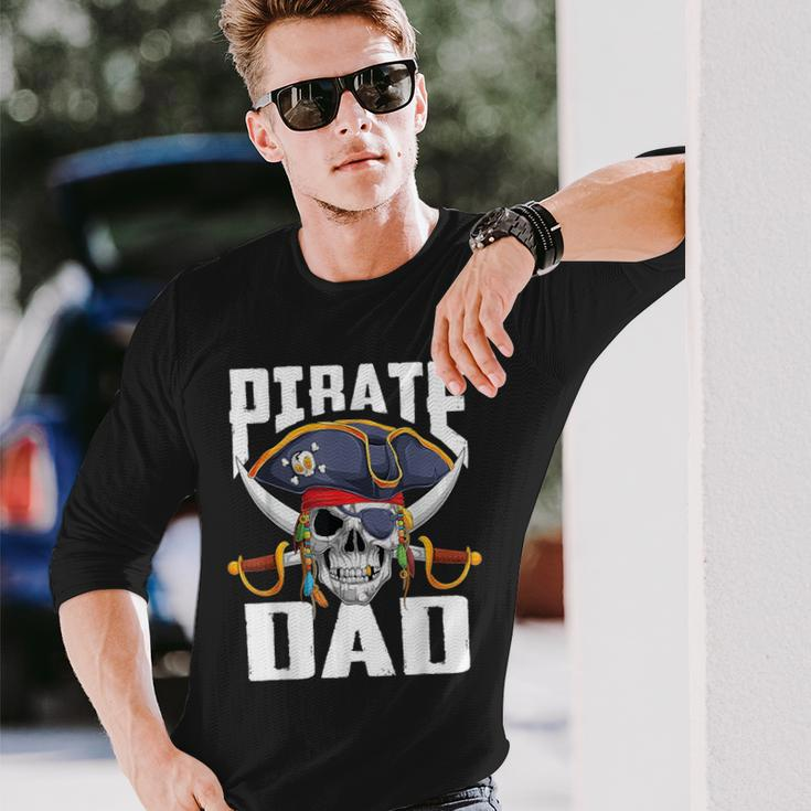 Family Skull Pirate Dad Jolly Roger Crossbones Flag Long Sleeve T-Shirt Gifts for Him