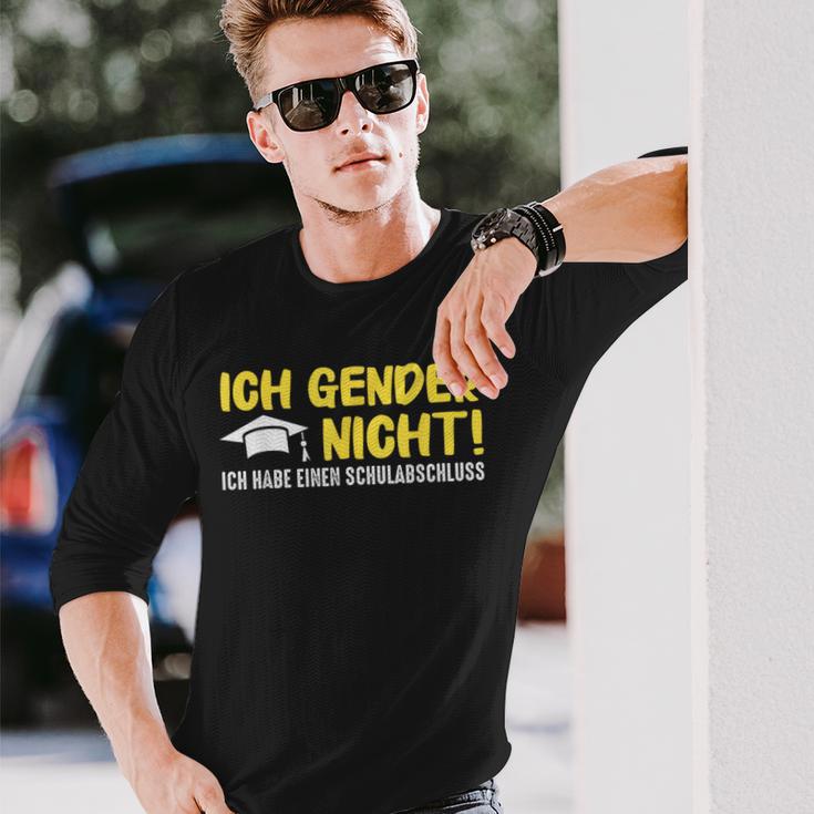 Gendern Ich Gendere Nicht Ich Habe Einen Schulabschluss Langarmshirts Geschenke für Ihn