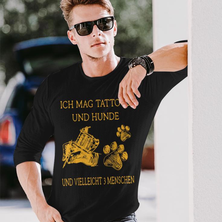 Ich Much Tattoos And Dogs Langarmshirts Geschenke für Ihn