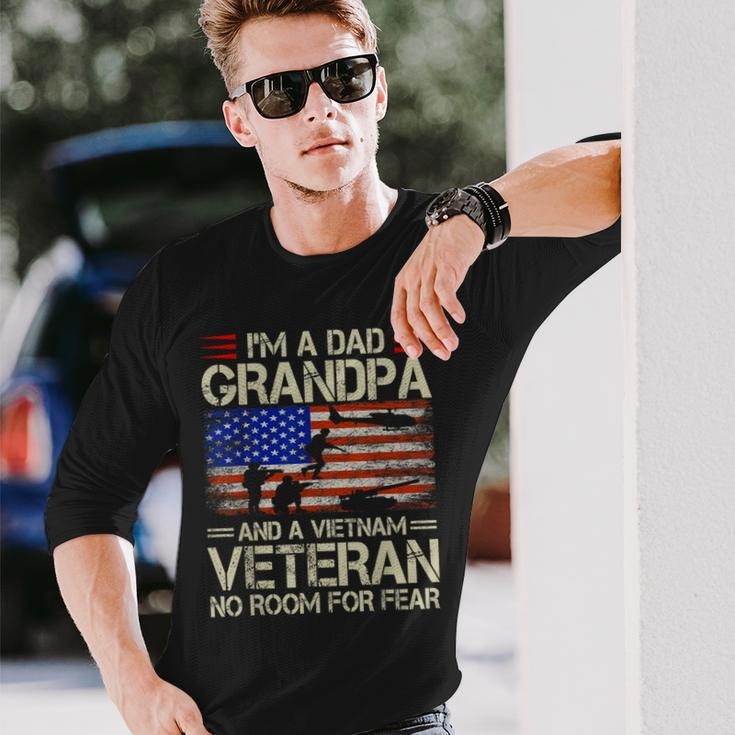 I'm A Dad Grandpa And Vietnam Veteran Us Flag Papa Grandpa Long Sleeve T-Shirt Gifts for Him
