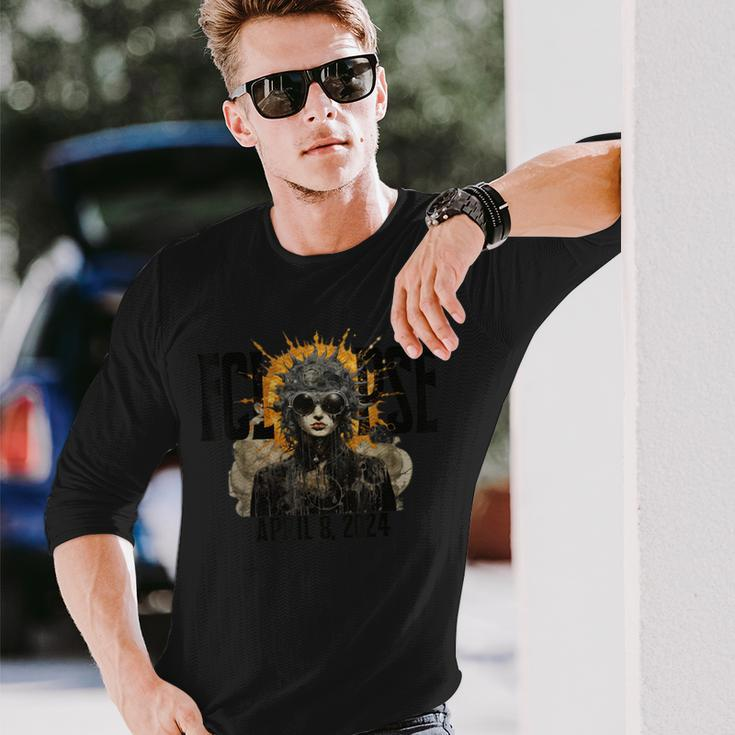 Solarpunk Total Solar Eclipse Watching April 8 2024 Long Sleeve T-Shirt Gifts for Him