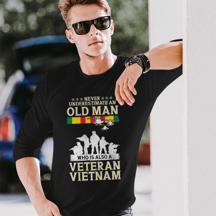 Never Underestimate An Old Man Vietnam Veteran Flag Retired Long Sleeve T-Shirt Gifts for Him