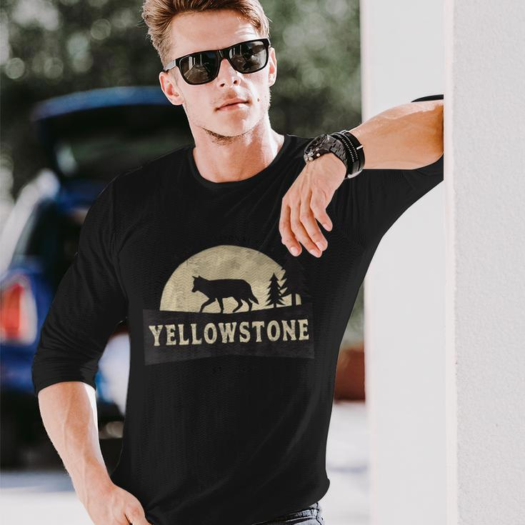 Yellowstone National Park Distressed Vintage Style Long Sleeve T-Shirt Gifts for Him
