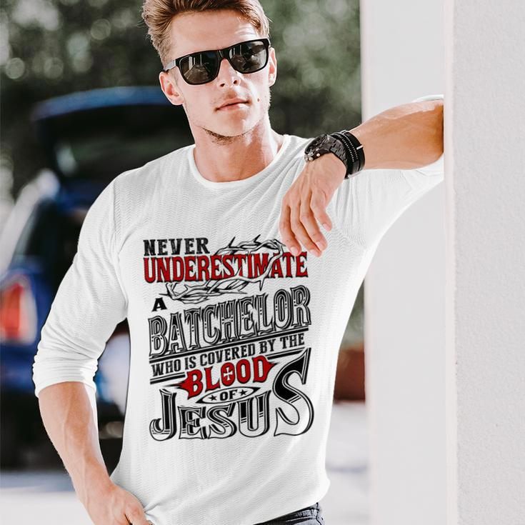 Never Underestimate Batchelor Family Name Long Sleeve T-Shirt Gifts for Him