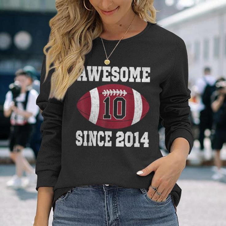 10Th Birthday Football Player 10 Years Old Vintage Sports Long Sleeve T-Shirt Gifts for Her