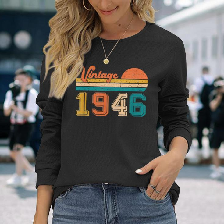 77Th Birthday Retro Vintage Born In 1946 Birthday Long Sleeve T-Shirt Gifts for Her