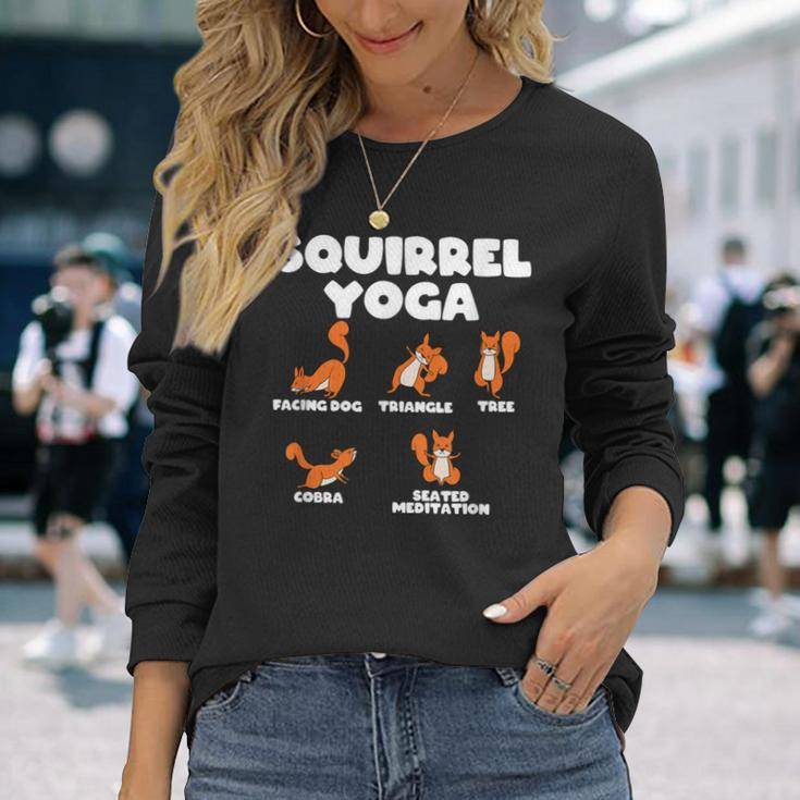 Eichhörnchen Yoga Lustiges Pose Illustration Schwarz Langarmshirts Geschenke für Sie